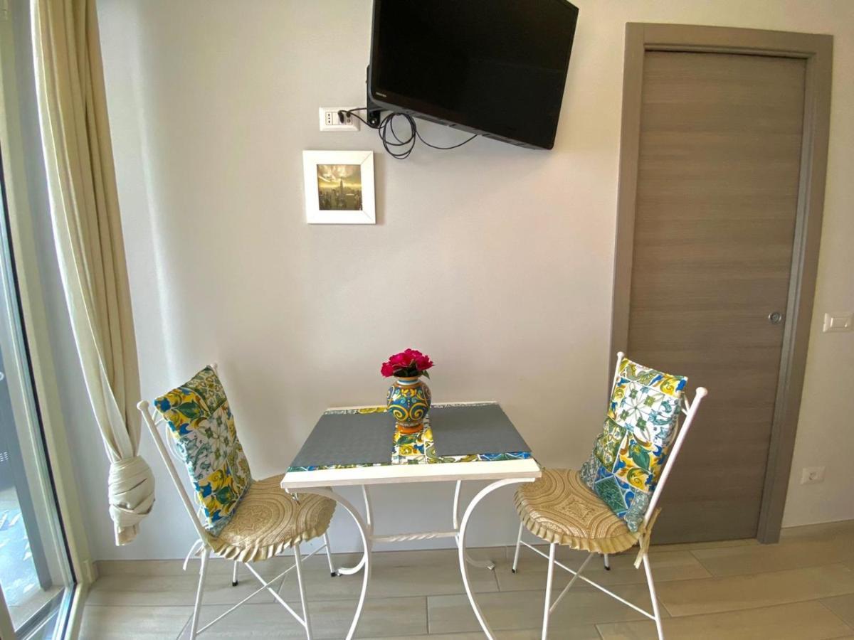 Al Bajah Loft Monovano Con Requisiti Hotel Taormina Exterior foto