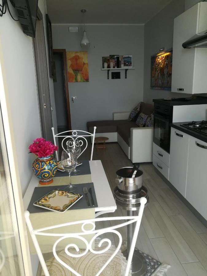 Al Bajah Loft Monovano Con Requisiti Hotel Taormina Exterior foto